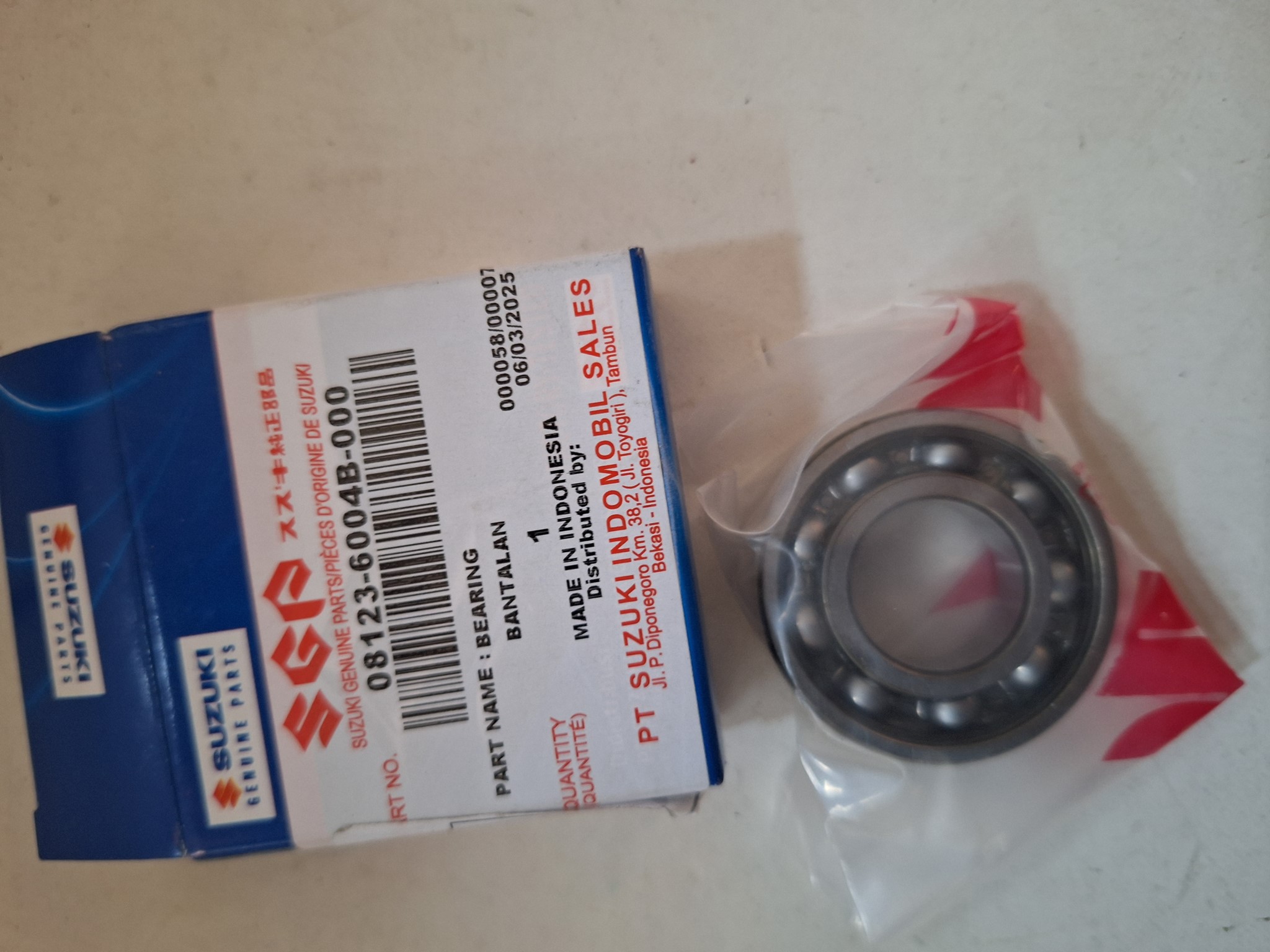 Picture of SUZUKI  BEARING  08123-6004B